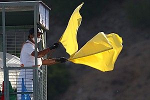 Drapeaux jaunes : les pilotes soutiennent l'annulation des temps