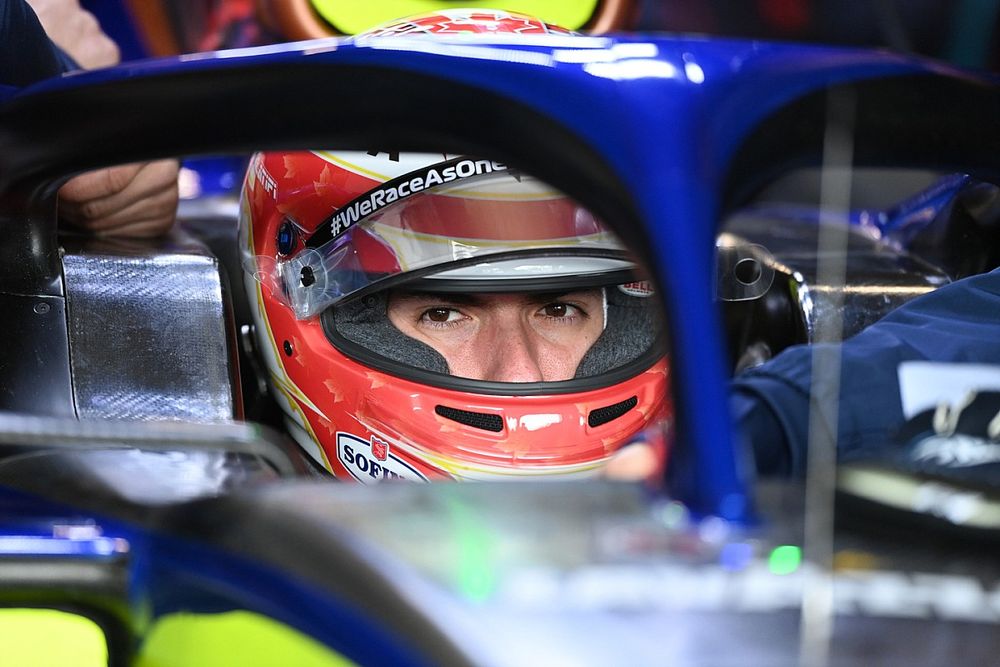 Latifi ten einde raad en vermoedt "fundamenteel probleem" met zijn Williams