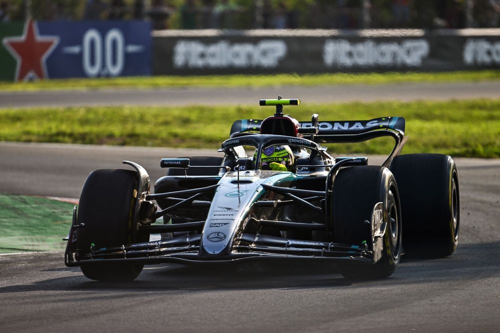 Lewis Hamilton, Mercedes F1 W15