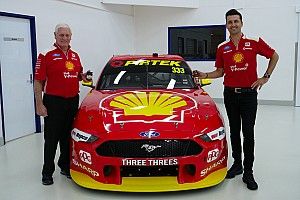 Townsville number change for Coulthard Mustang