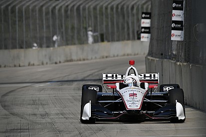 Course 1 - Timing parfait pour Newgarden, qui s'impose !
