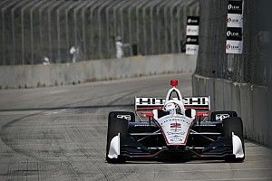 Course 1 - Timing parfait pour Newgarden, qui s'impose !