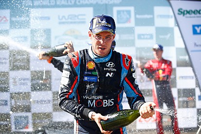 WRC, Neuville: "La vittoria è merito del team, che ha sviluppato bene la i20"