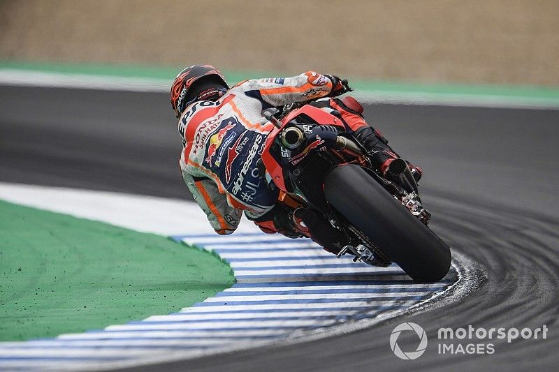 ¿Porqué el estilo de Jorge Lorenzo no le favorece en la Honda?