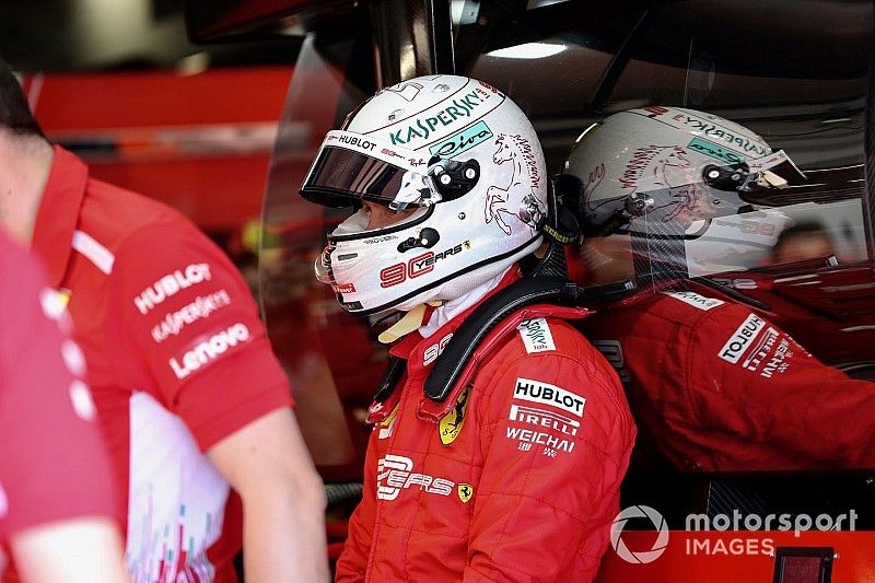 Vettel túl nagy nyomás alá kerülhetett a Ferrarinál