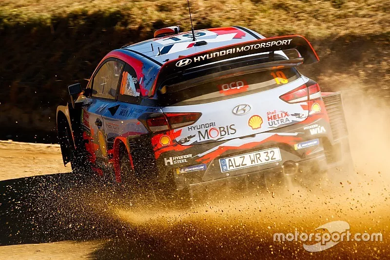 S&eacute;bastien Loeb, Daniel Elena, Hyundai Motorsport Hyundai i20 Coupe WRC