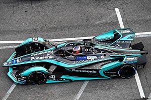 Roma E-Prix: Evans, Jaguar'a ilk zaferini getirdi, Vandoorne ilk kez podyuma çıktı
