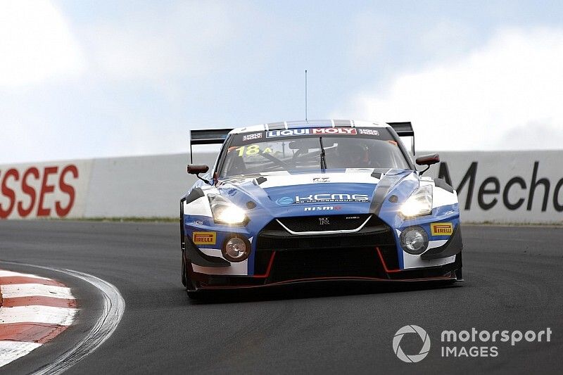 #18 KCMG  Nissan GT-R Nismo GT3: Alexandre Imperatori, Oliver Jarvis, Edoardo Liberati