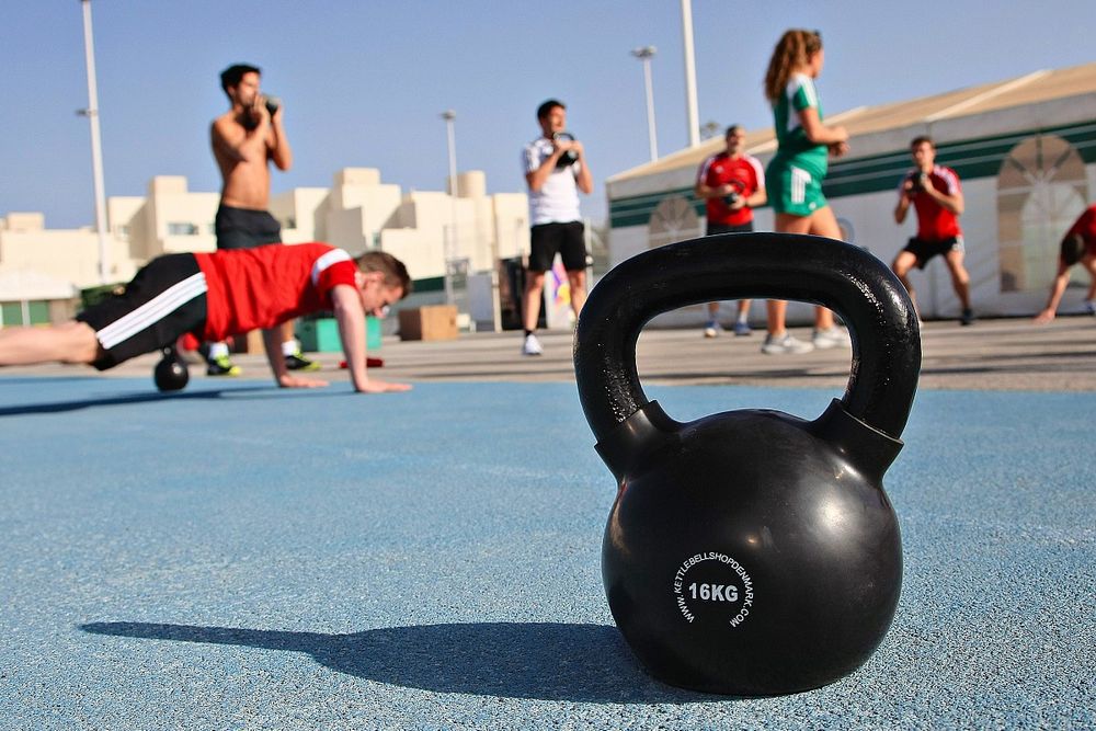 Fitheid F1-coureurs: Trainingsprogramma, dieet, cardio en meer