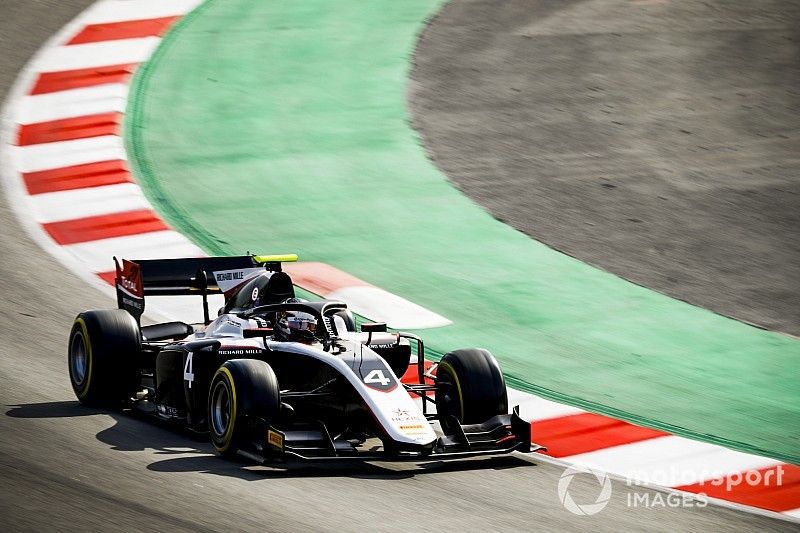 De Vries tops first day of Barcelona F2 test