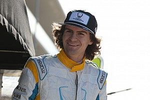 Herta stays top of IndyCar Spring Training with startling lap
