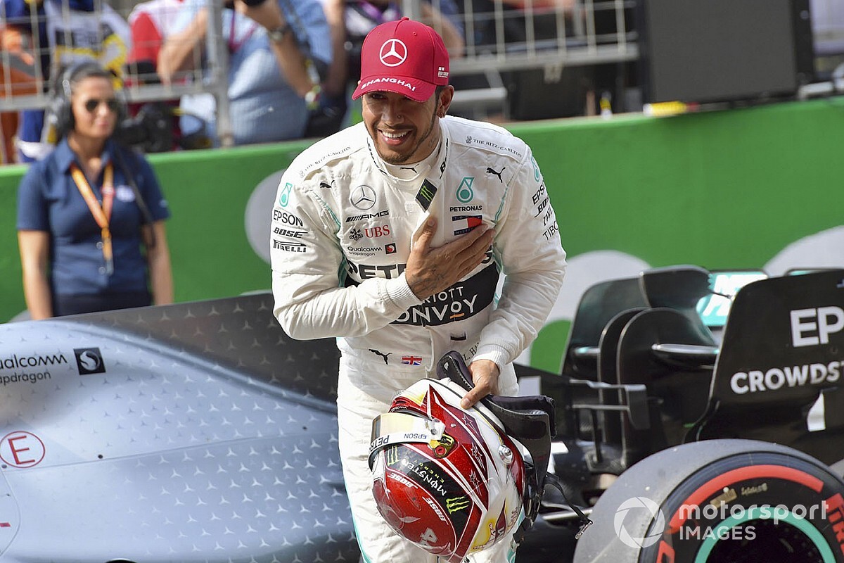 Hamilton władcą Chin