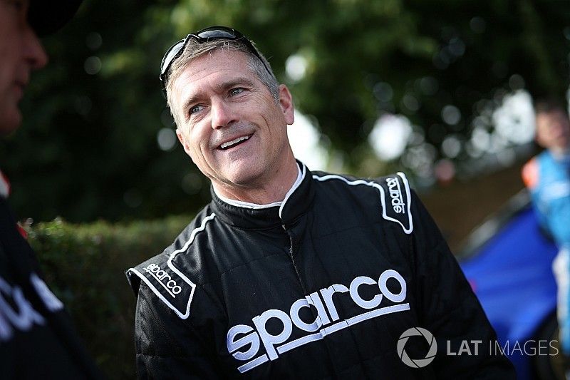 Il campione della NASCAR Bobby Labonte lotterà per il titolo nella NASCAR Whelen Euro Series!