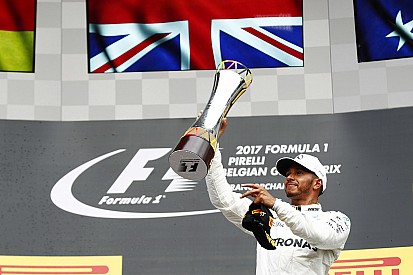 Hamilton: "El coche de seguridad no era necesario, pero querían competición"