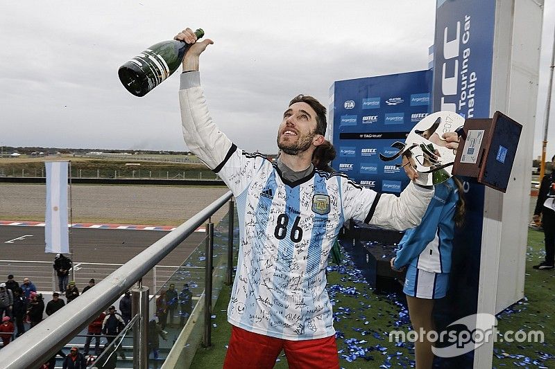 Guerrieri seguirá en el WTCC con Campos Racing