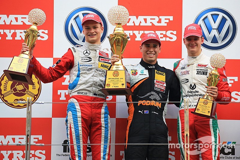 Buddh MRF Challenge: Mawson extends lead in frantic second race