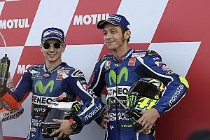 Lorenzo: "Apostaría a que es la última temporada de Rossi"