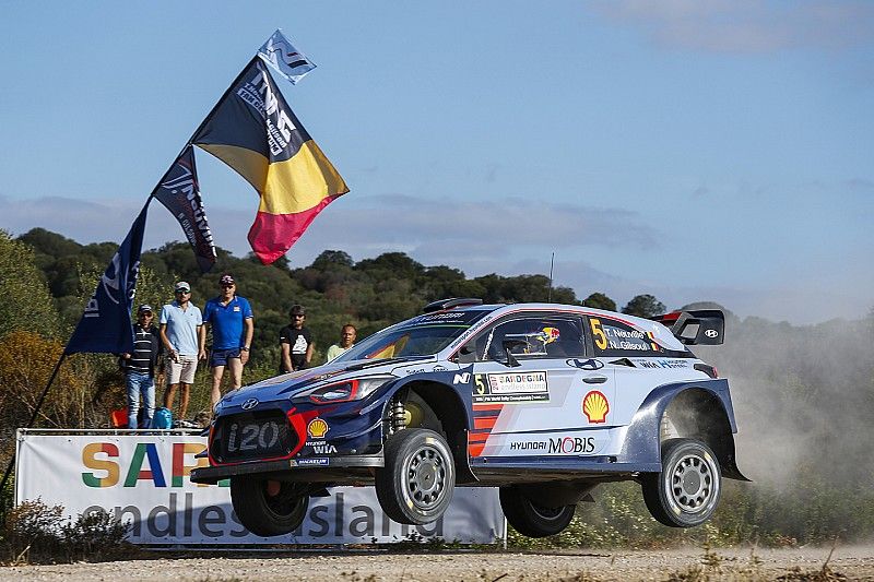 WRC Italië: Neuville trapt af als snelste