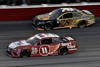 NASCAR in Darlington: Denny Hamlin zwingt Martin Truex Jr. in die Knie