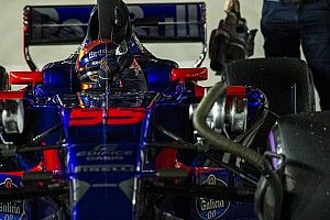 Sainz no cree que el control de Red Bull sobre su carrera sea negativo