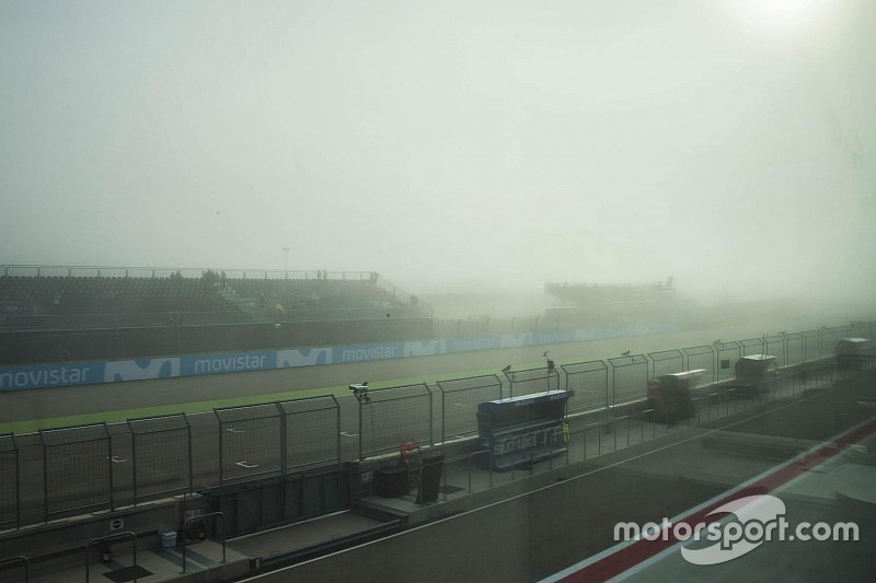 La nebbia cambia il programma del GP, ma la MotoGP resta alle 14