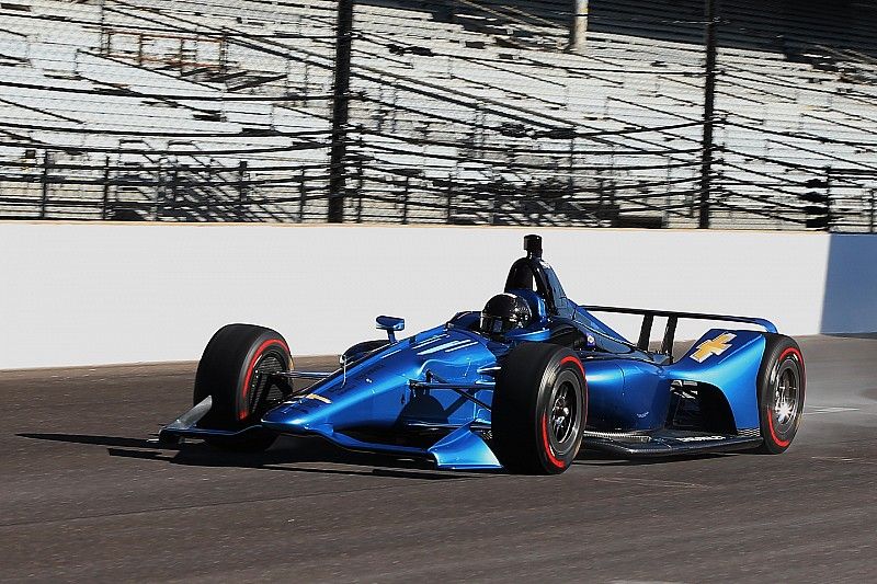 Juan Pablo Montoya prova la Chevrolet IndyCar 2018