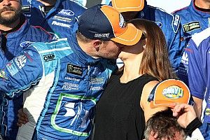 Stenhouse Jr. deixa de ser apenas namorado de Danica Patrick