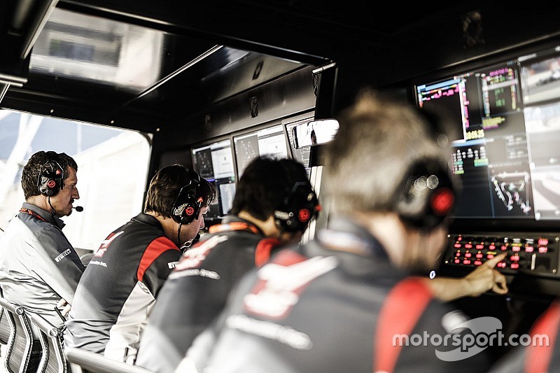 Fotogallery: i team radio più divertenti del GP Bahrain