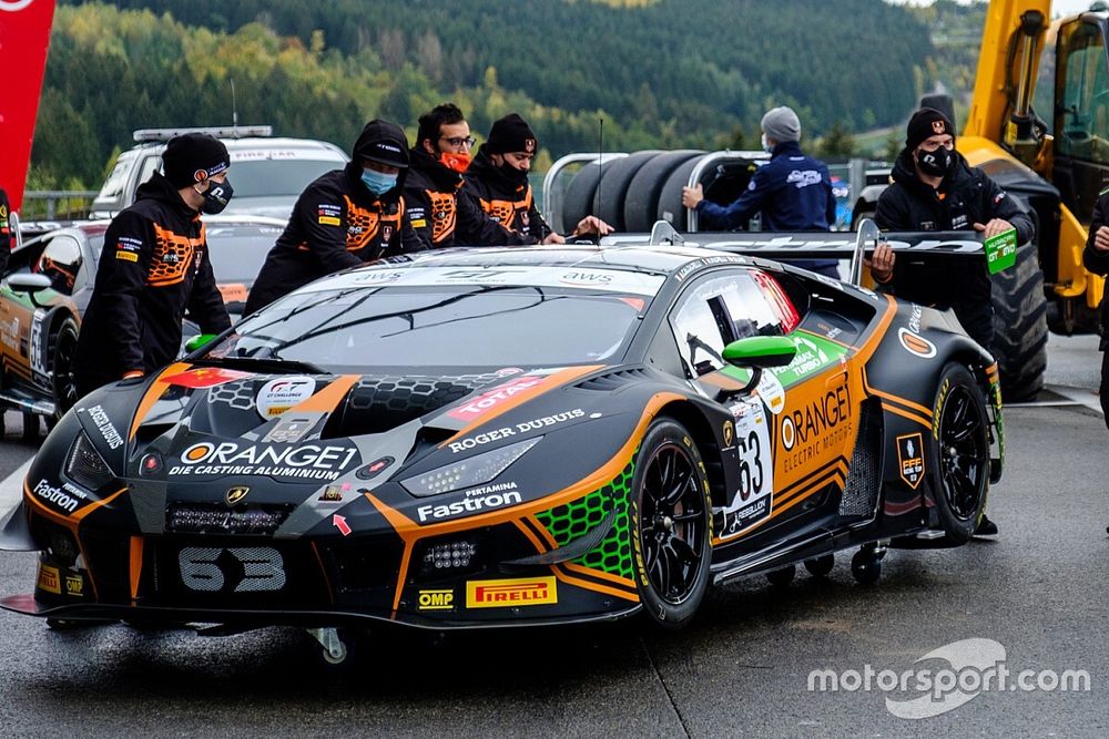 #63 Orange 1 FFF Racing Team Lamborghini Huracan GT3 Evo: Dennis Lind, Andrea Caldarelli, Marco Mapelli