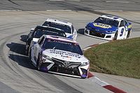 Denny Hamlin hoping to "finish this thing off" at Phoenix