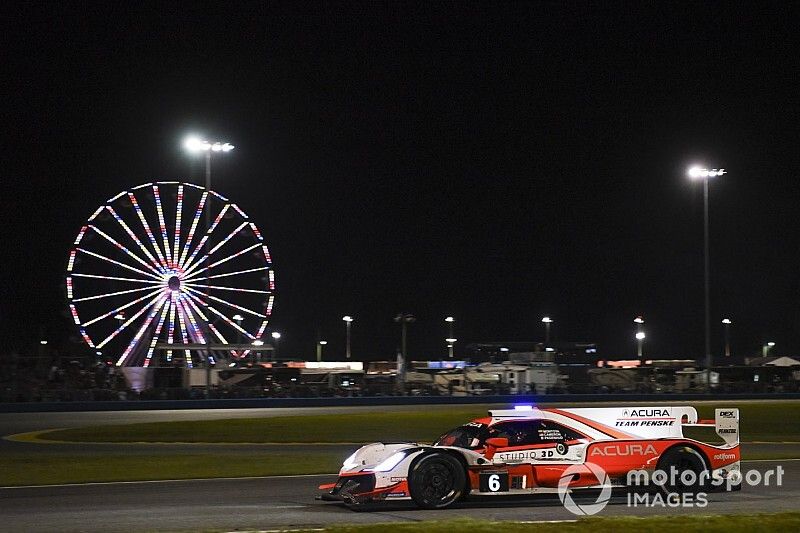 Montoya explica la difícil madrugada del Acura en Daytona