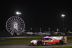 Montoya explica la difícil madrugada del Acura en Daytona