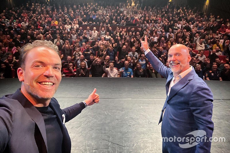 Doornbos en Kamphues: Theaterdebuut, anekdotes en Verstappen-contract