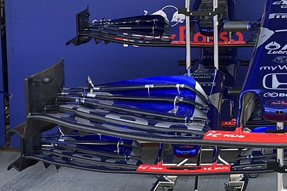 Toro Rosso: l’ala anteriore con la bandella piegata