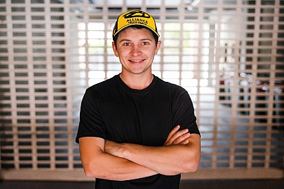 Hazelwood to replace Slade at BJR for 2020 Supercars season