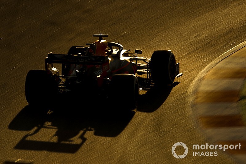 Newey pracuje nad RB17