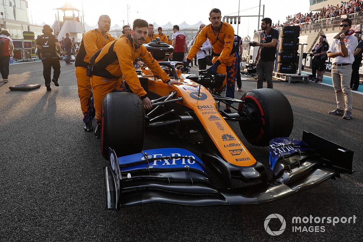 Источник: Контракт Риккардо с McLaren уже подписан
