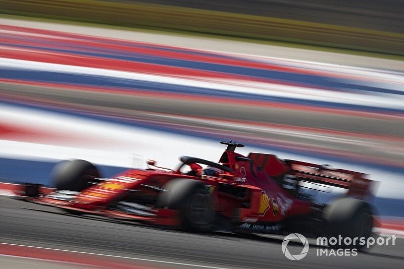 Chandhok karci Ferrari