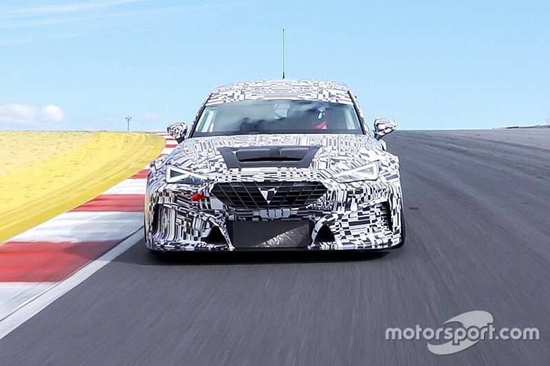La nuova Cupra León TCR gira già in pista con parti 3D!