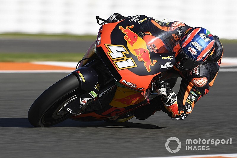 Valencia Moto2: Binder seals runner-up spot with win