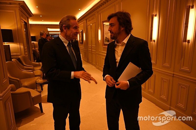 Ickx: "Alonso deve tornare alla Dakar. Ha il talento per vincere"