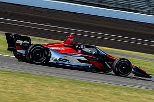 Test de IndyCar del nuevo motor y actuales se retresa por mal clima