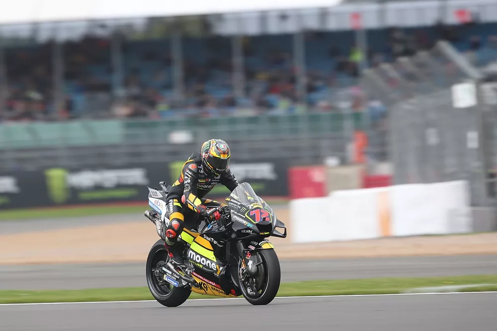 Marco Bezzecchi, Equipe de Corrida VR46