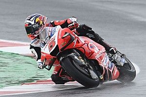 Emilia Romagna MotoGP: Zarco tops wet FP1, Quartararo 18th