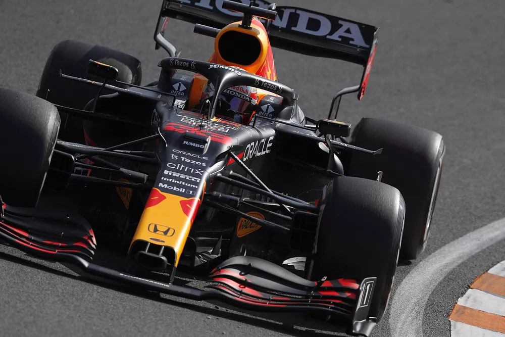 Max Verstappen, Red Bull Racing RB16B