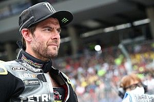 Cal Crutchlow Resmi Ambil Alih Kursi Maverick Vinales