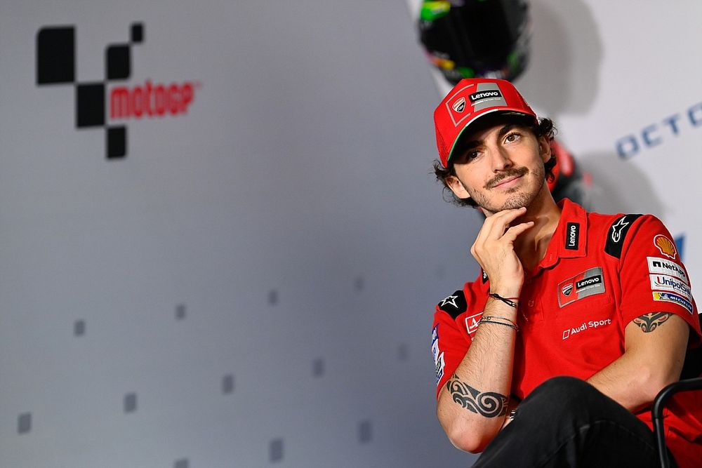 Francesco Bagnaia Enggan Disamakan dengan Casey Stoner