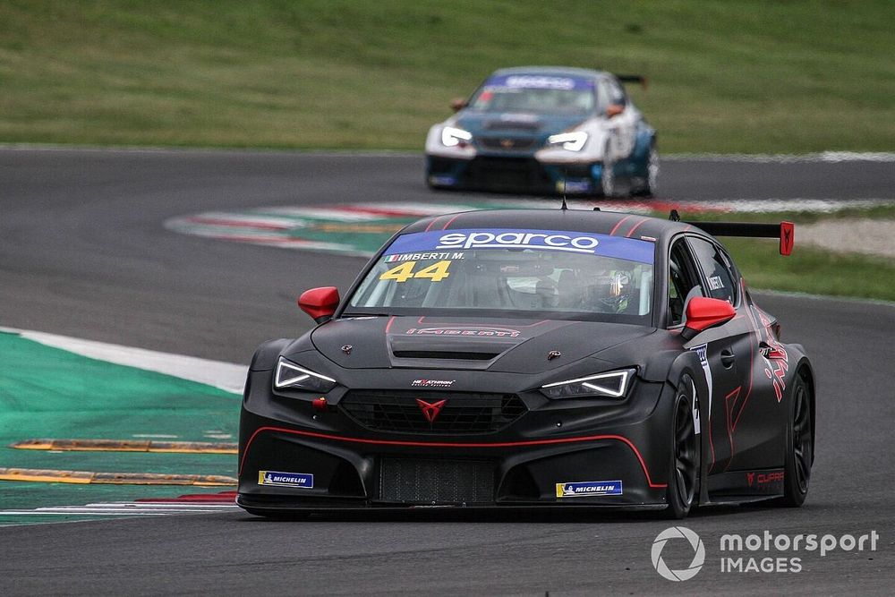TCR Italy: al Mugello arriva un podio amaro per Imberti