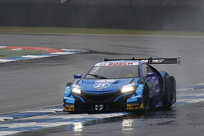 Button says final DTM race was about "surviving"