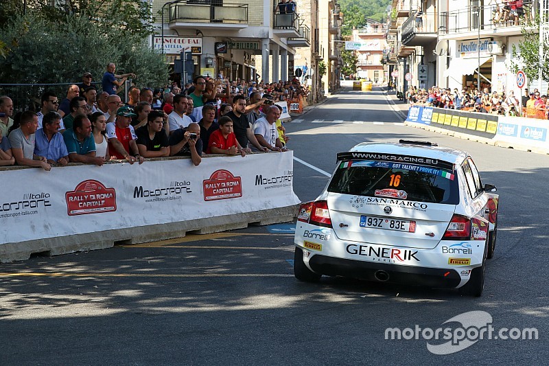 Rally Roma, PS10: disperato assalto al podio per Crugnola